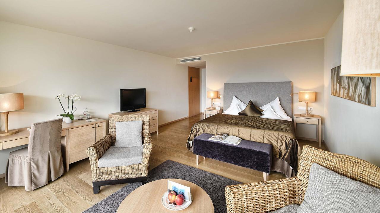 Hotel Patrizia Tirolo Luaran gambar